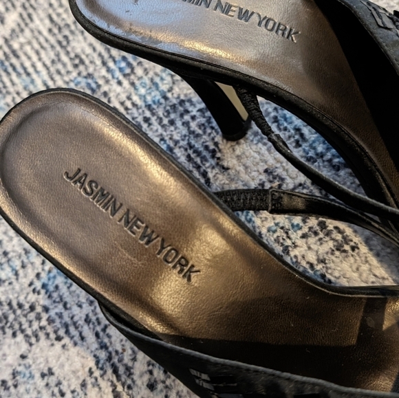 Jasmin New York leather sole decorated Black slides size 8.5 - Picture 2 of 7